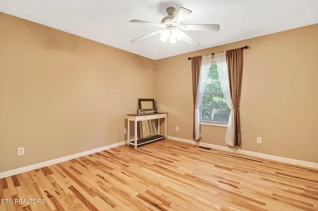 $345,900 | 338 Swallows Crossing, Grimsley, TN 38565