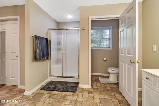 $345,900 | 338 Swallows Crossing, Grimsley, TN 38565