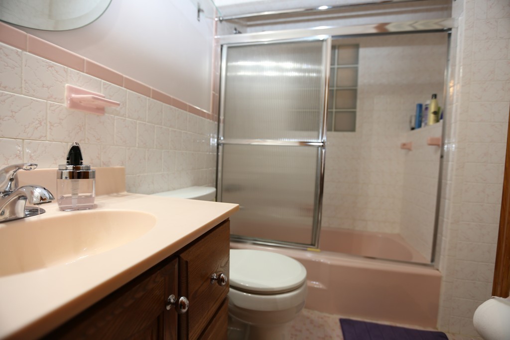 314 Bridle Path Worcester, MA 01604 - Photo 11 of 18 Gallery Image 11