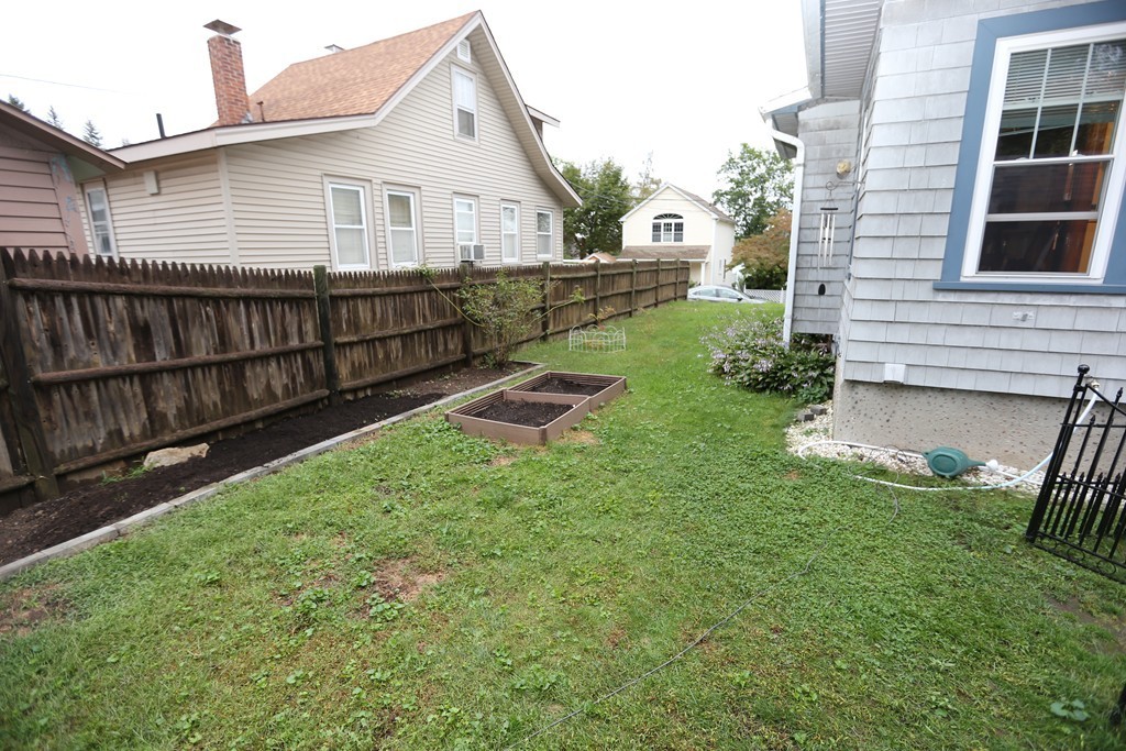 314 Bridle Path Worcester, MA 01604 - Photo 14 of 18 Gallery Image 14