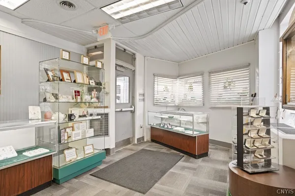 $218,500 | 246 North Main Street, Herkimer, NY 13350