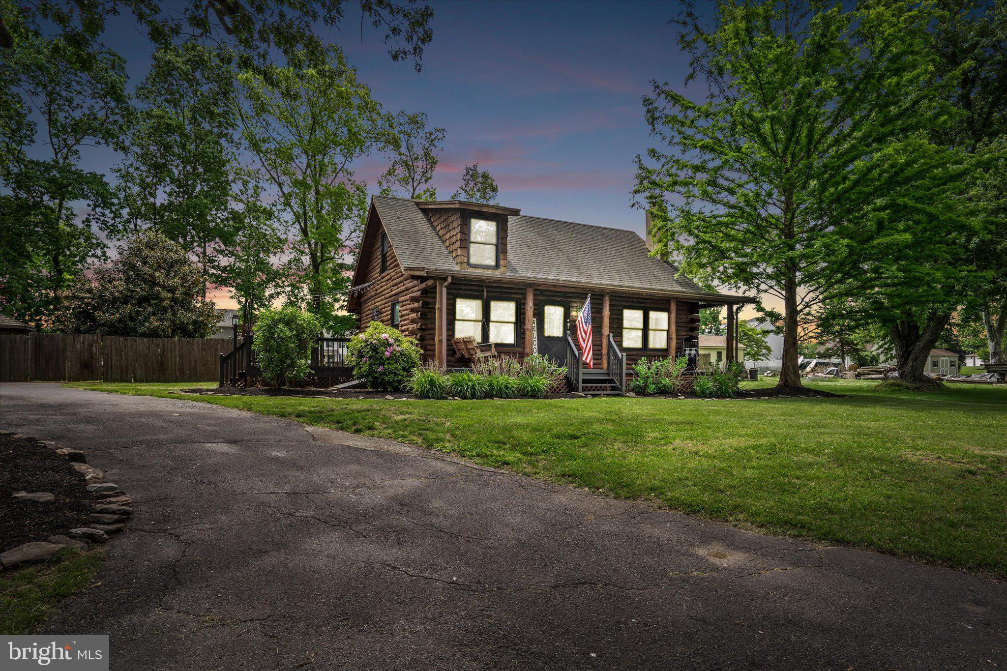 629 Groveville Road Hamilton, NJ 08620 - Photo 1 of 39