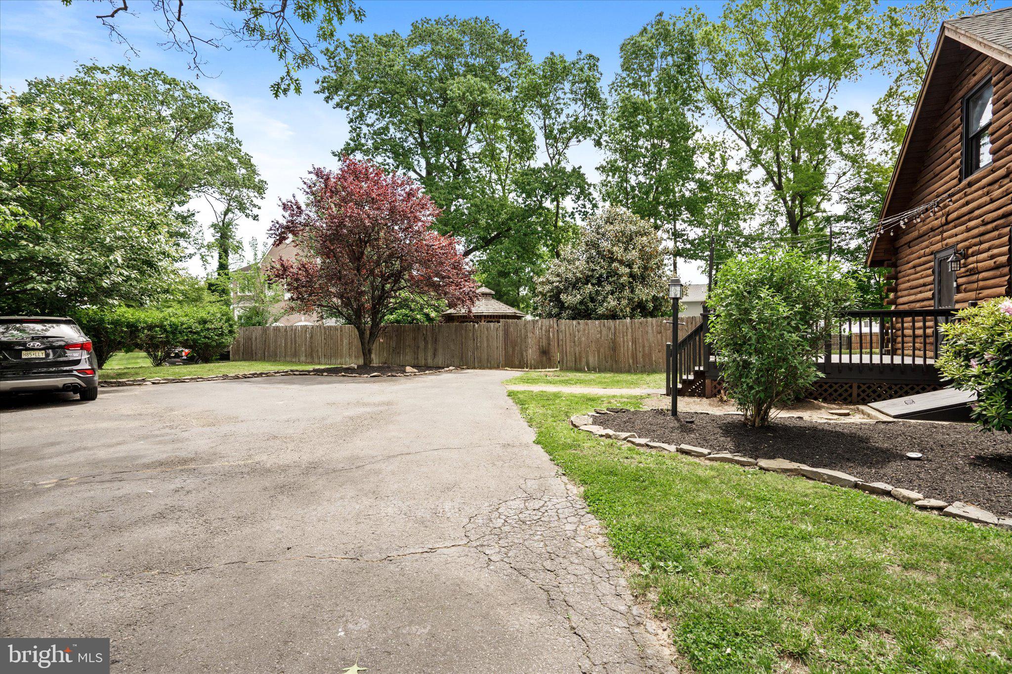 629 Groveville Road Hamilton, NJ 08620 - Photo 5 of 39