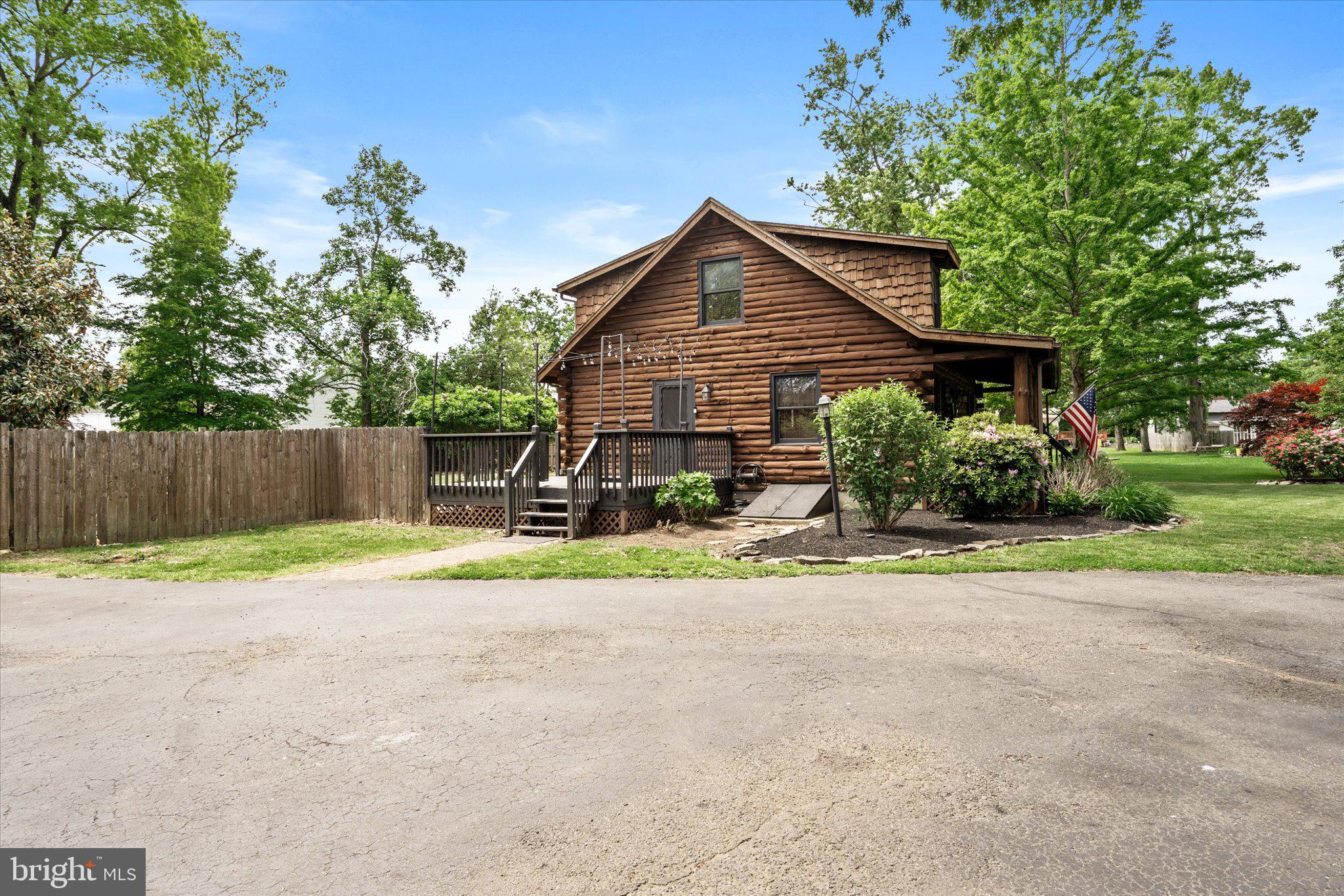629 Groveville Road Hamilton, NJ 08620 - Photo 6 of 39