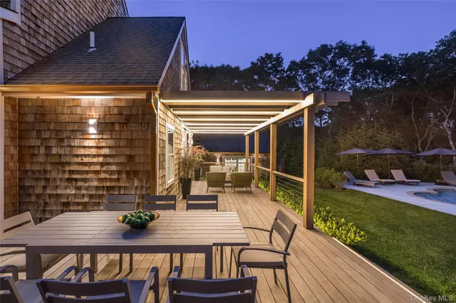 a view of deck with patio