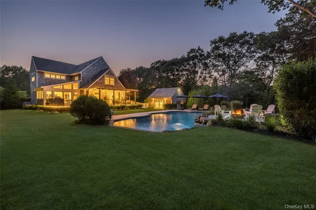 a view of outdoor space yard and deck