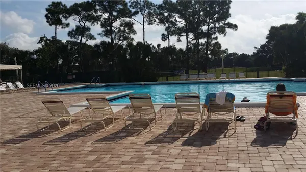 $1,900 | 4725 Lucerne Lakes Boulevard East, Unit 106, Lake Worth, FL 33467