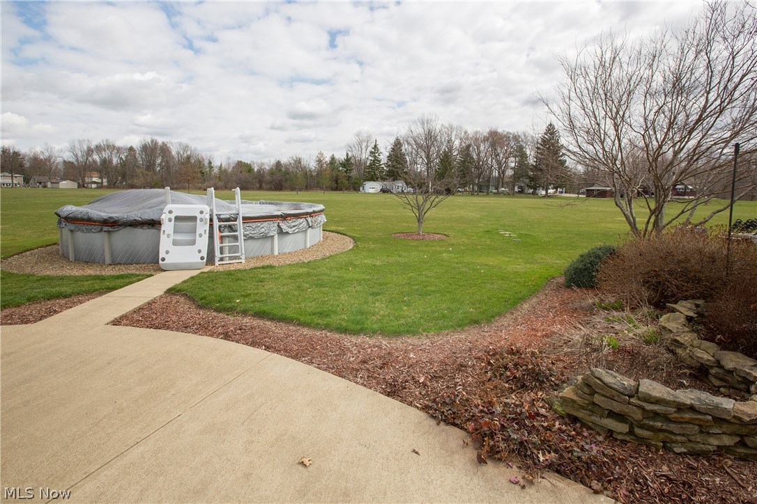 10667 Murray Ridge Road Elyria, OH 44035 - Photo 31 of 35 Gallery Image 31
