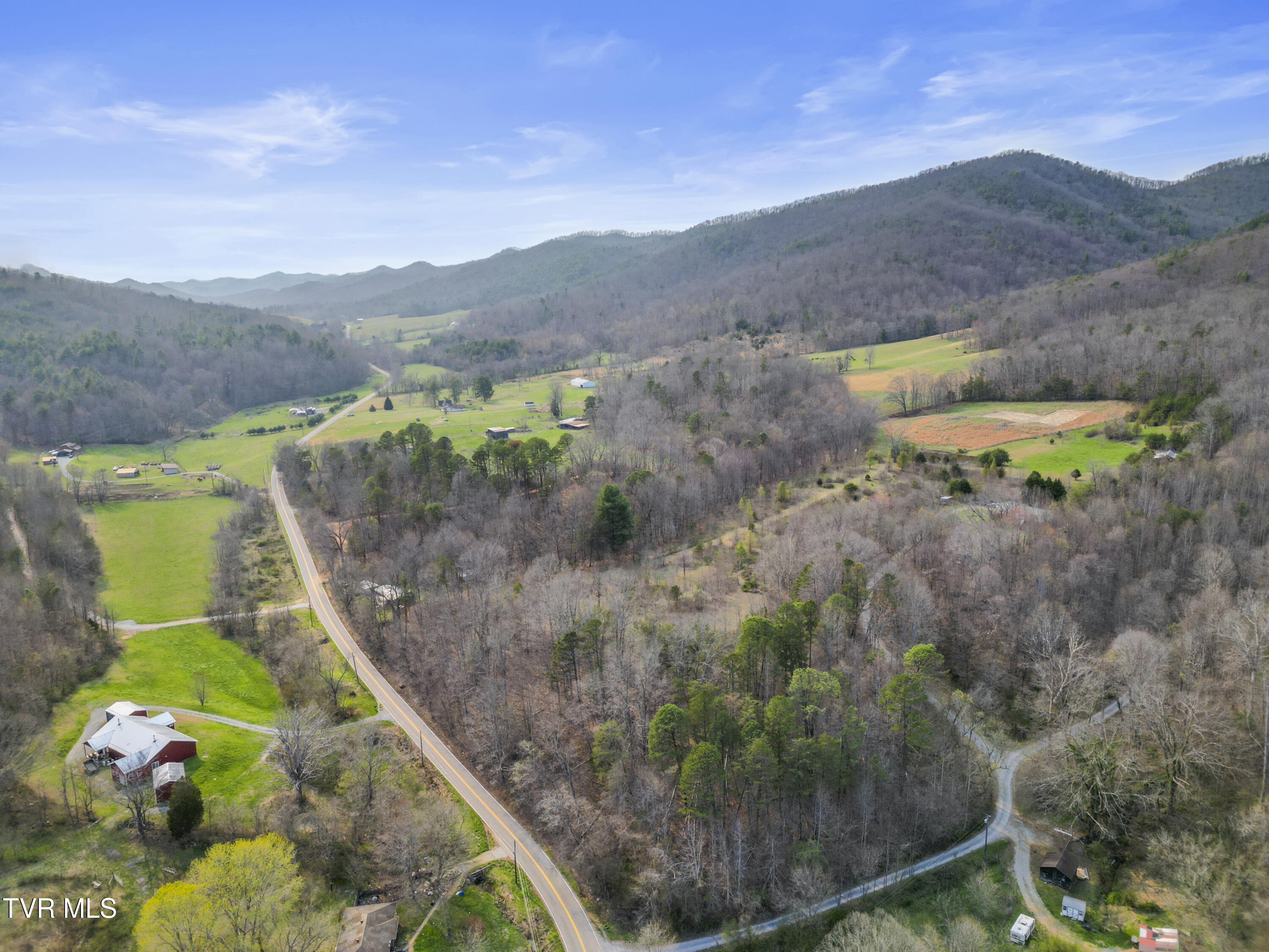 5710 Houston Valley Road Greeneville, TN 37743 - Photo 8 of 26 DJI_0211
