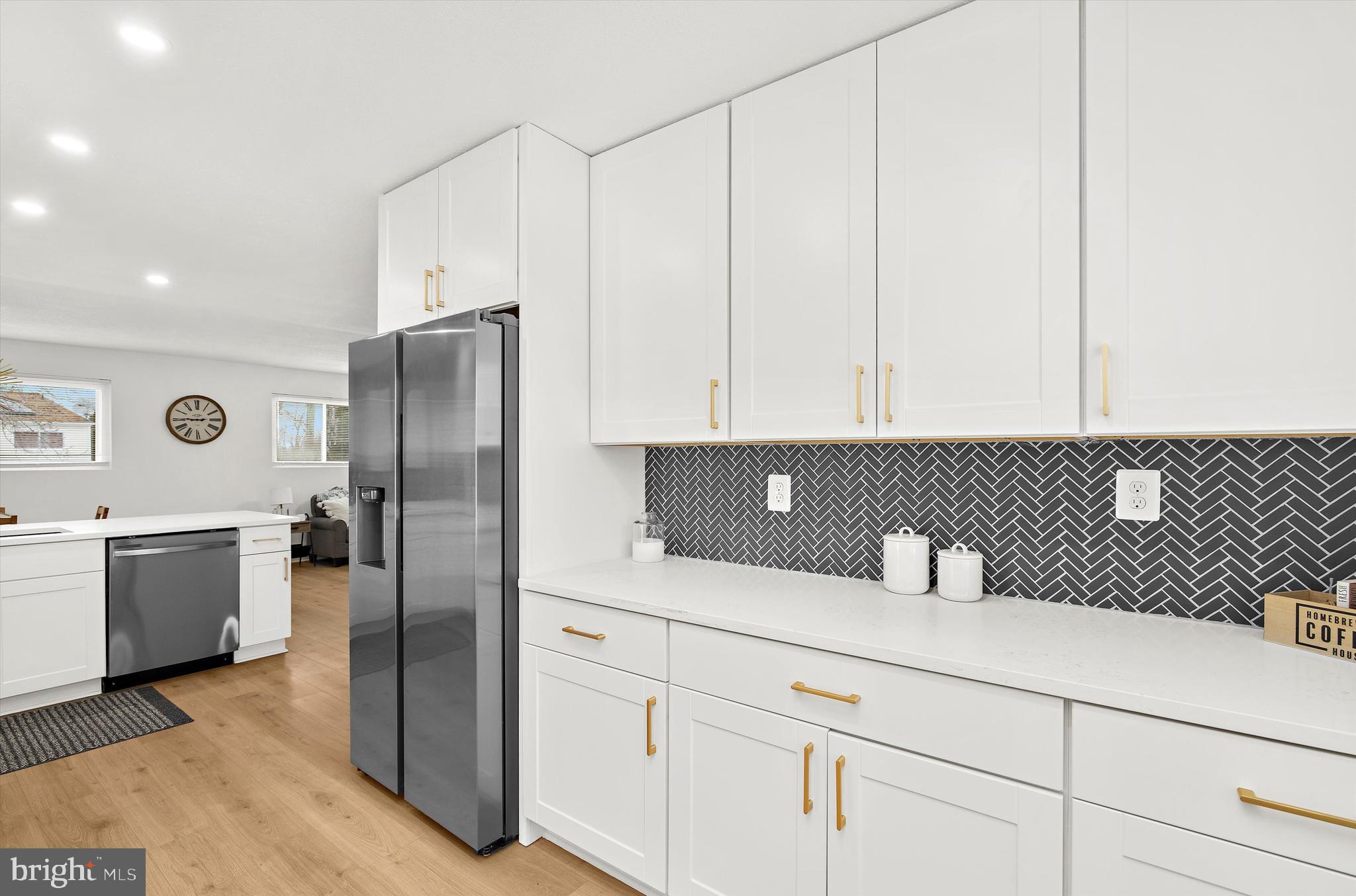 7404 Allmont Road Baltimore, MD 21244 - Photo 15 of 56 Kitchen