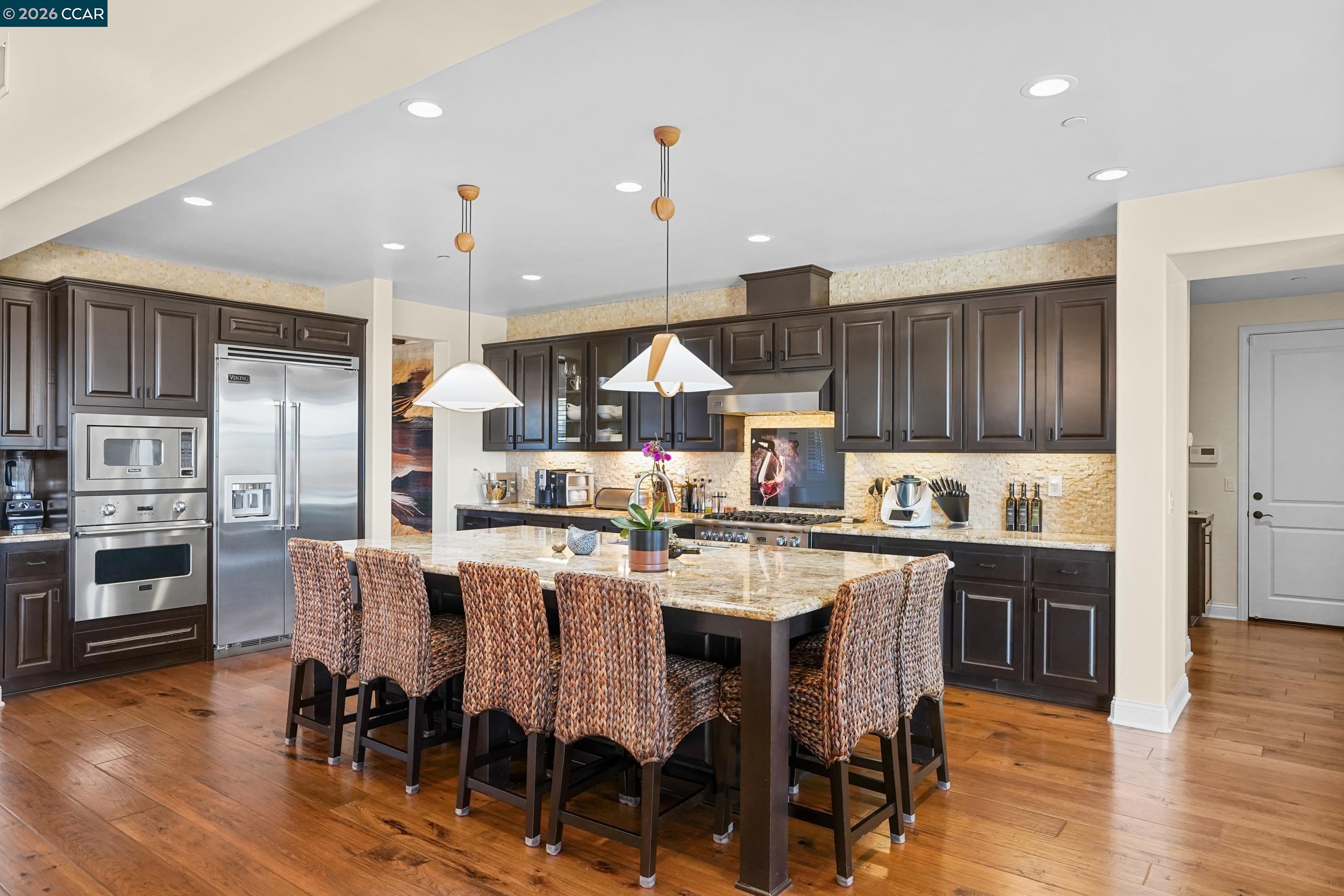 372 Falcon Crest Drive Lompoc, CA 93436 - Photo 13 of 59