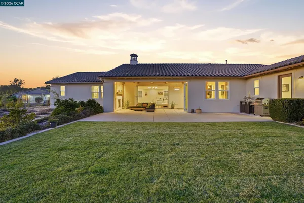 $1,690,000 | 372 Falcon Crest Drive, Lompoc, CA 93436