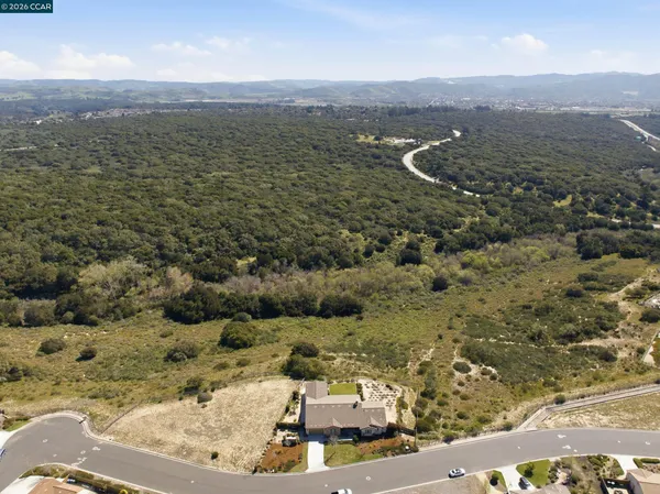 $1,690,000 | 372 Falcon Crest Drive, Lompoc, CA 93436