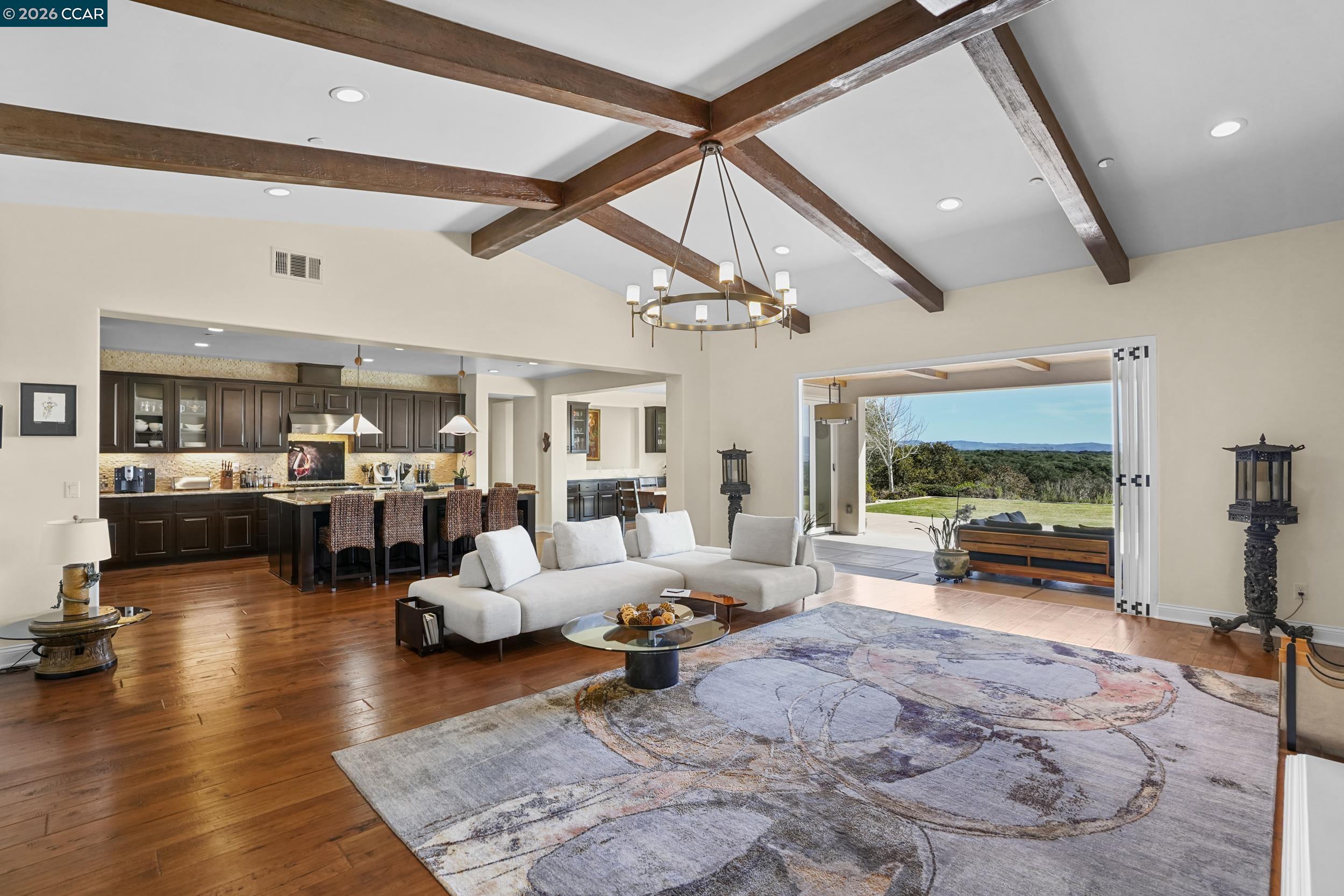 372 Falcon Crest Drive Lompoc, CA 93436 - Photo 6 of 59