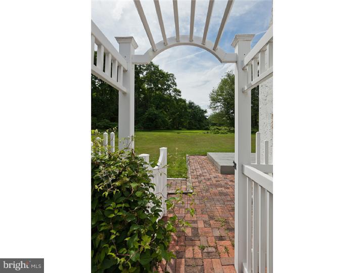 5985 Honey Hollow Road Doylestown, PA 18902 - Photo 22 of 24 Gallery Image 22