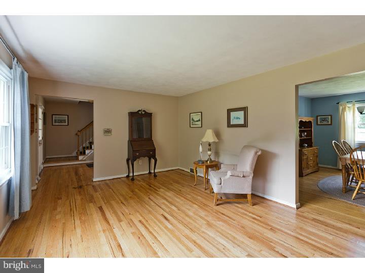 5985 Honey Hollow Road Doylestown, PA 18902 - Photo 6 of 24 Gallery Image 6