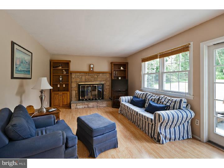 5985 Honey Hollow Road Doylestown, PA 18902 - Photo 9 of 24 Gallery Image 9