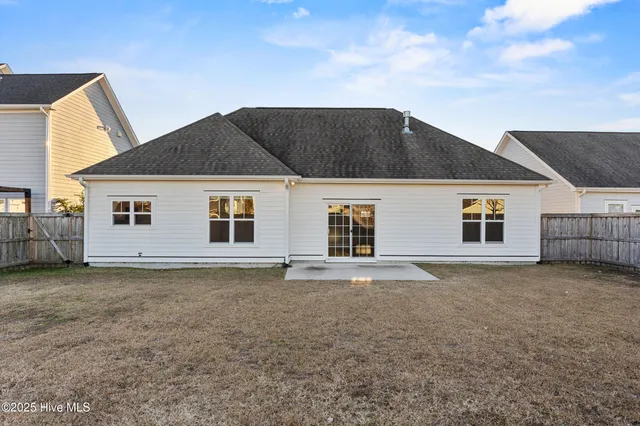 $475,000 | 296 Aurora Place, Hampstead, NC 28443
