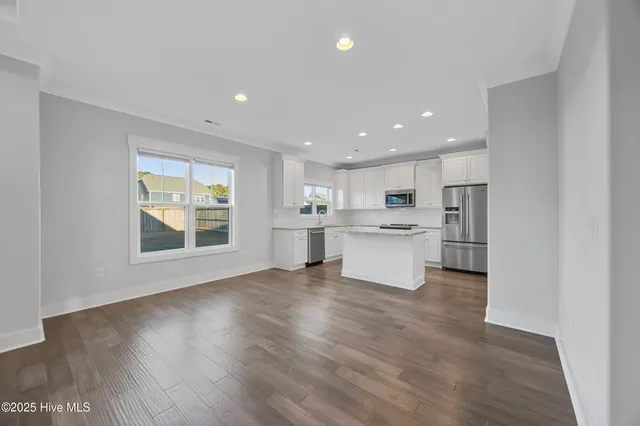 $475,000 | 296 Aurora Place, Hampstead, NC 28443