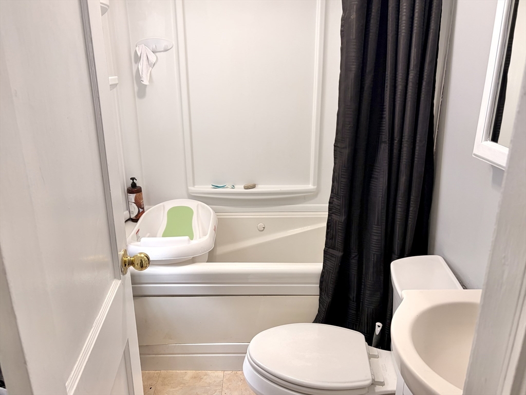 23 Cranberry Road Pembroke, MA 02359 - Photo 12 of 20