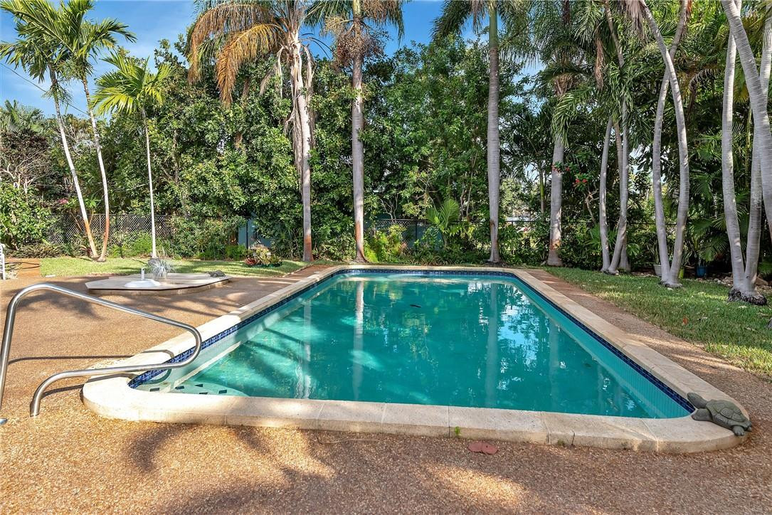 2221 Northeast 39th Street Lighthouse Point, FL 33064 - Photo 47 of 50 Photo 47