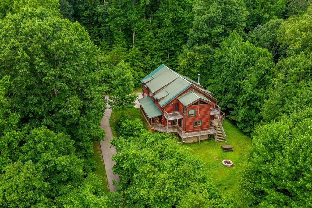 2548 Happy Hollow Road Sevierville, TN 37862 - Photo 2 of 60 Gallery Image 2