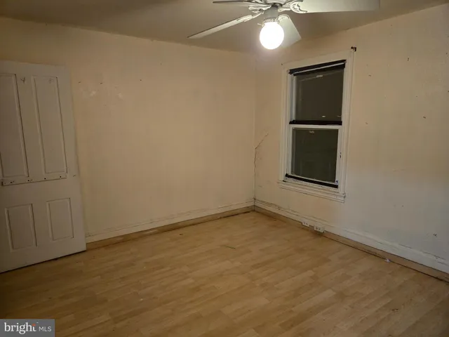 $160,000 | 142 West Penn Street, Norristown, PA 19401