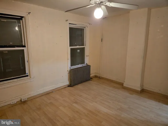 $160,000 | 142 West Penn Street, Norristown, PA 19401