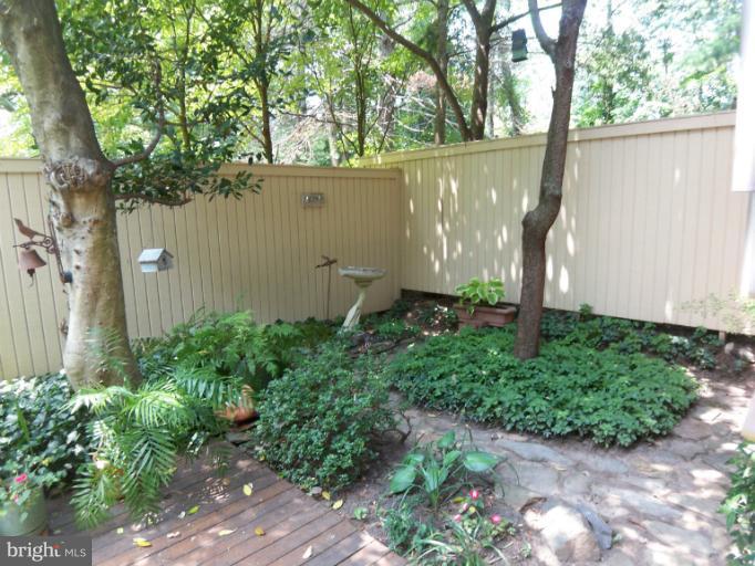 11080 Saffold Way Reston, VA 20190 - Photo 7 of 30 an outdoor space with garden view