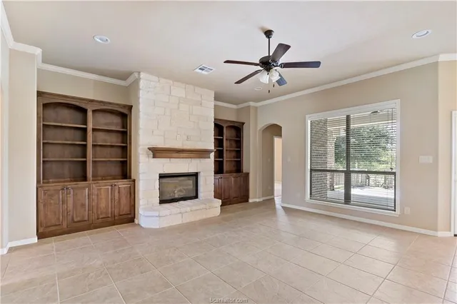 $2,900 | 2509 Kimbolton Drive, College Station, TX 77845