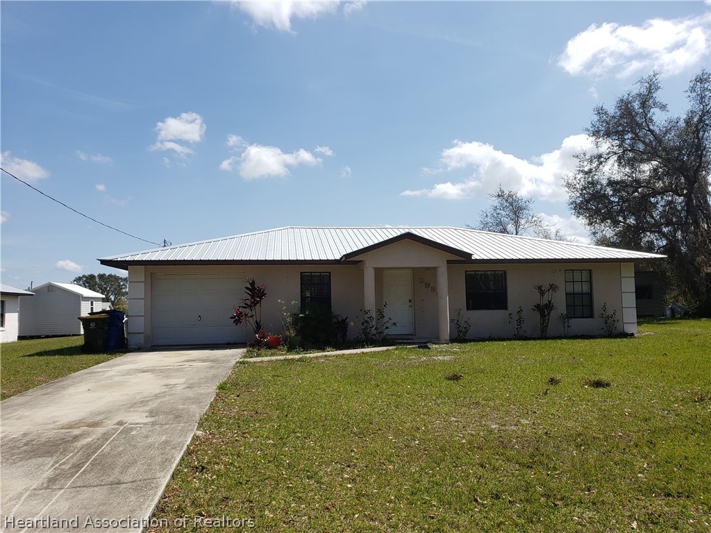 2980 North Tivoli Road Avon Park, FL 33825 - Photo 2 of 12 Gallery Image 2