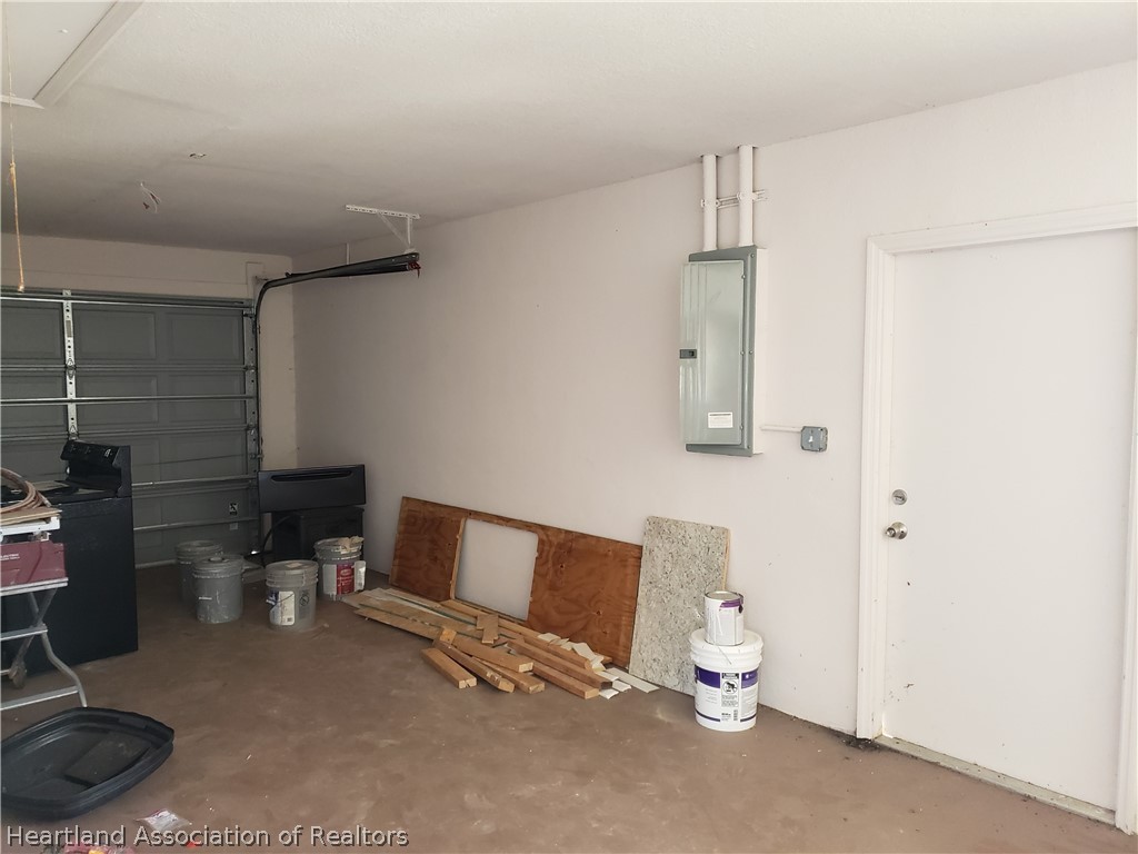2980 North Tivoli Road Avon Park, FL 33825 - Photo 6 of 12 Gallery Image 6