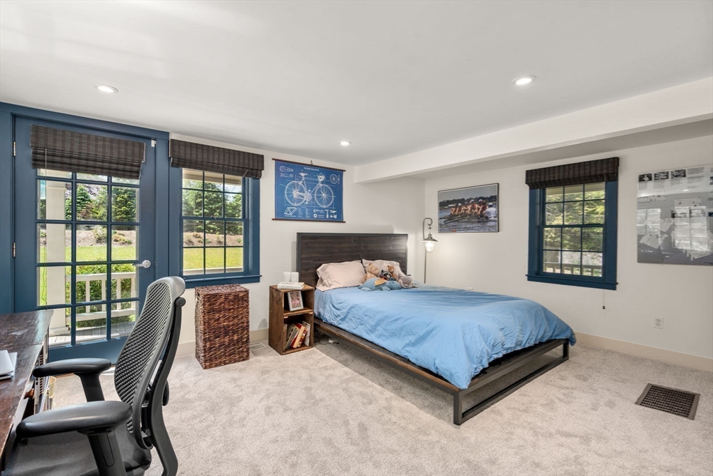 391 Dedham Street Newton, MA 02459 - Photo 14 of 29