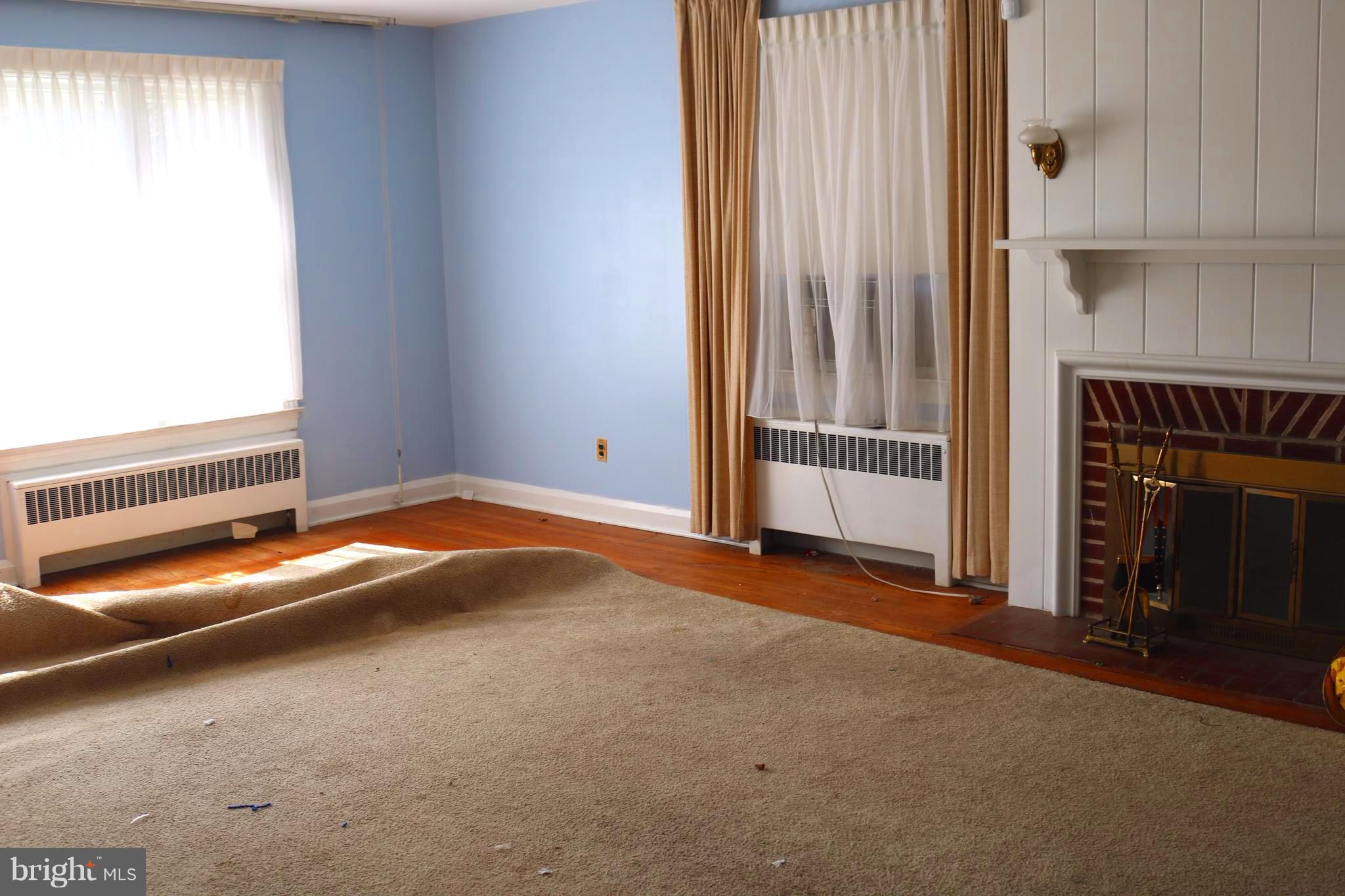 510 Forest View Road Linthicum, MD 21090 - Photo 4 of 30 Family Room