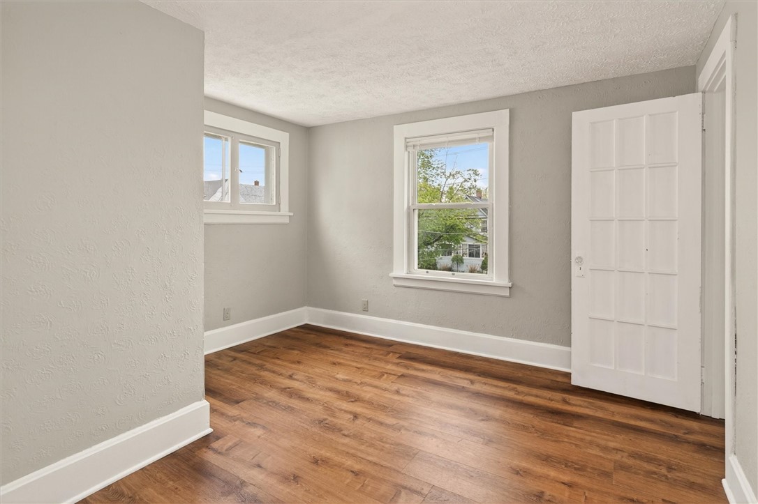 126 West Avenue East Rochester, NY 14445 - Photo 15 of 34