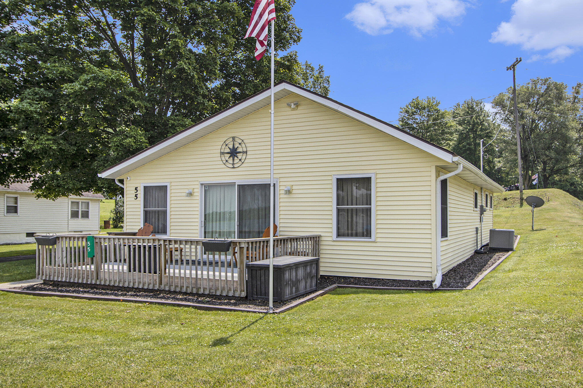 55 Hickory Road Battle Creek, MI 49017 - Photo 1 of 39 Welcome to 55 W. Hickory