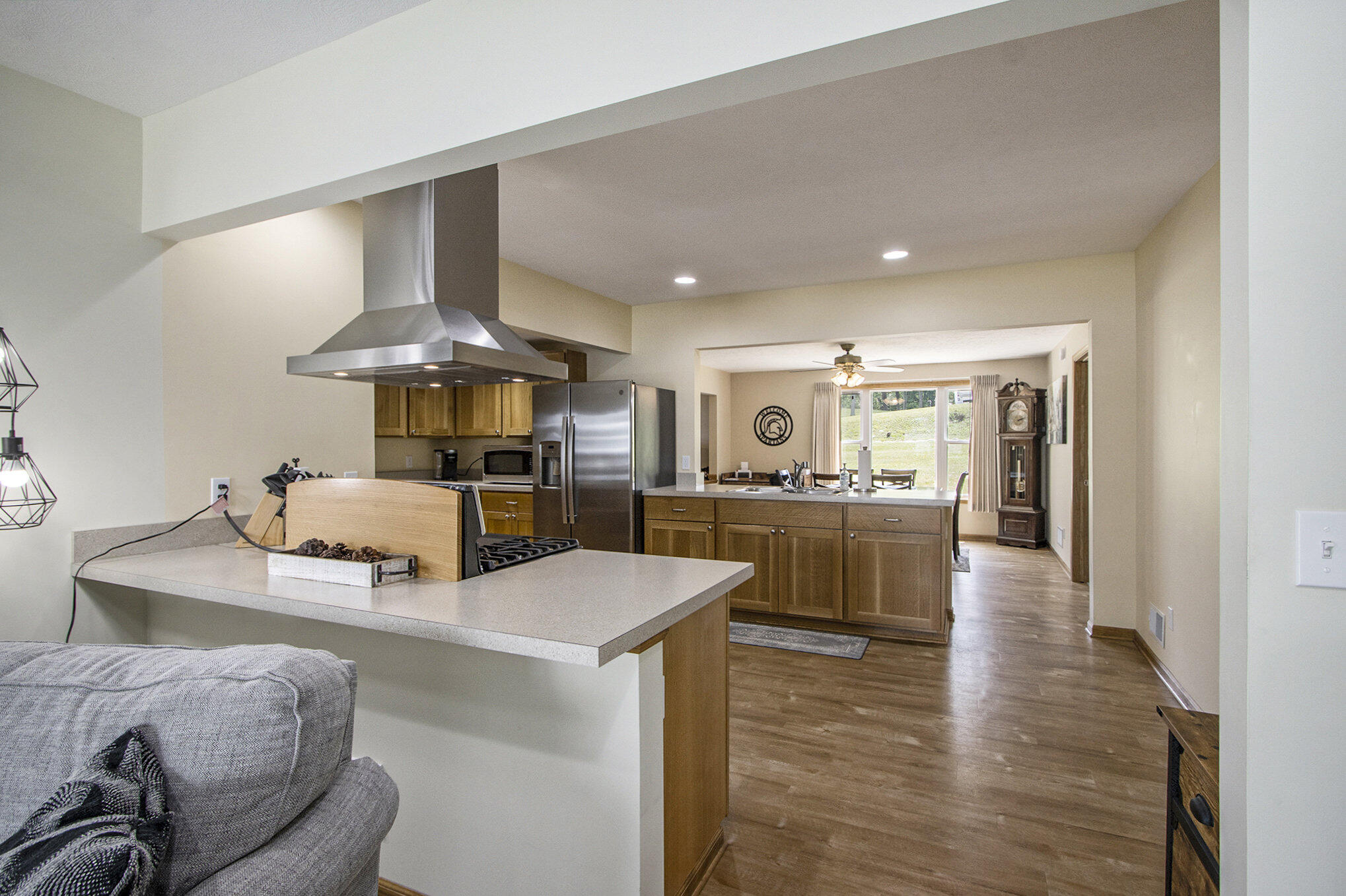 55 Hickory Road Battle Creek, MI 49017 - Photo 12 of 39 Kitchen from living room