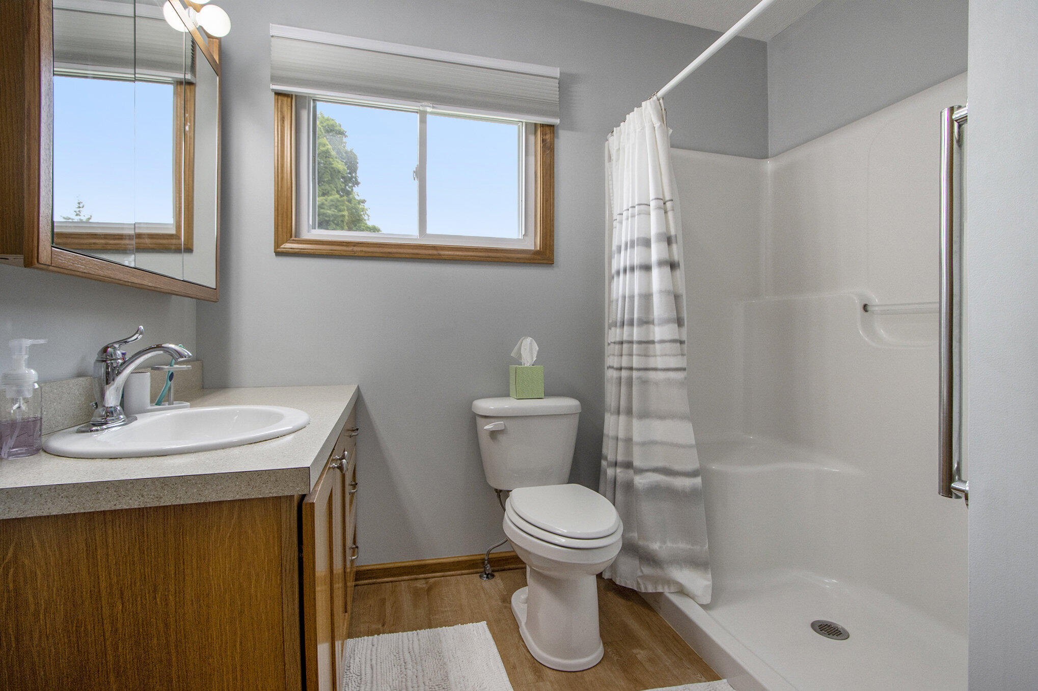55 Hickory Road Battle Creek, MI 49017 - Photo 21 of 39 Main Full Bath