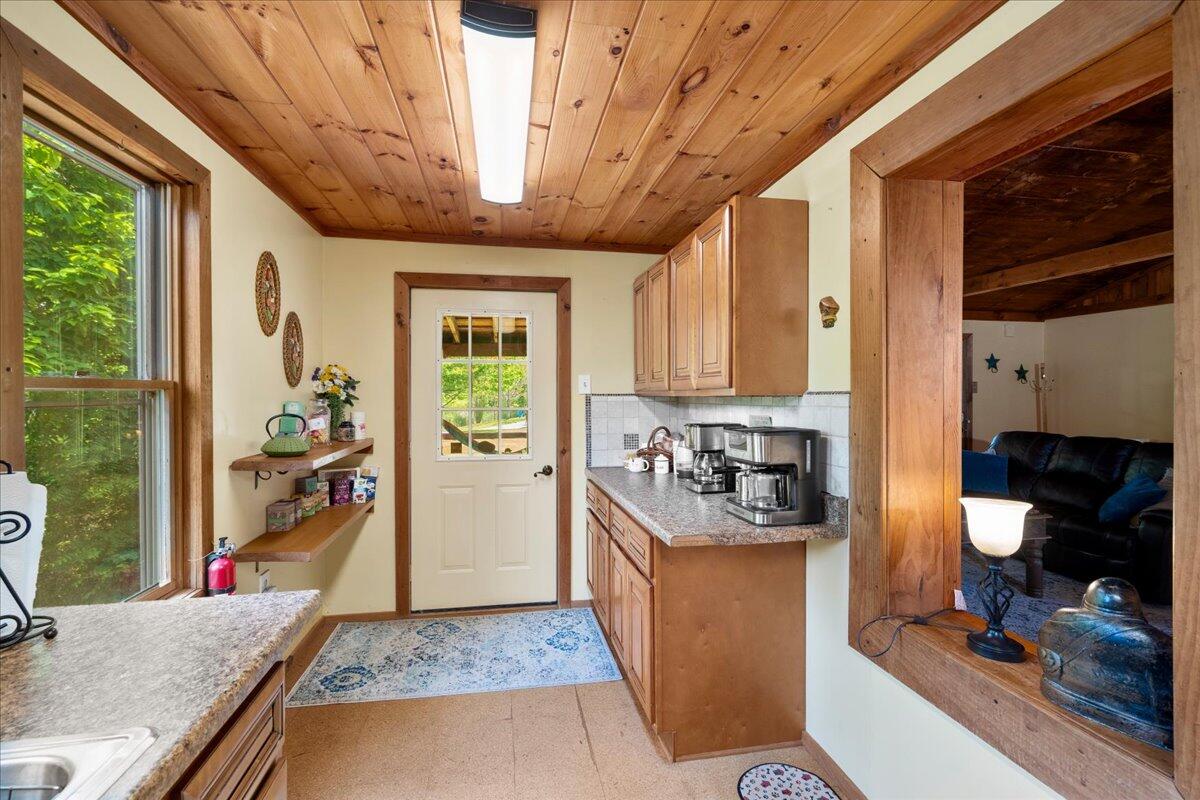 5931 Highway 15 Pine Ridge, KY 41360 - Photo 43 of 77 43-IVA00414-2