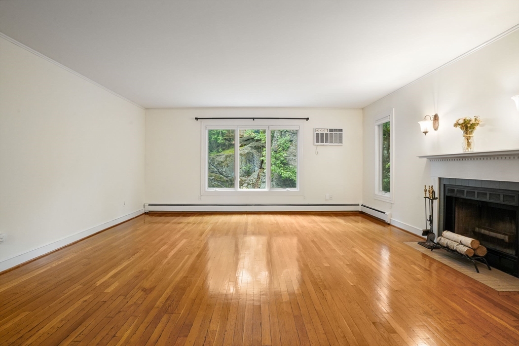 140 Kilsyth Road, Unit 5 Boston, MA 02135 - Photo 2 of 20