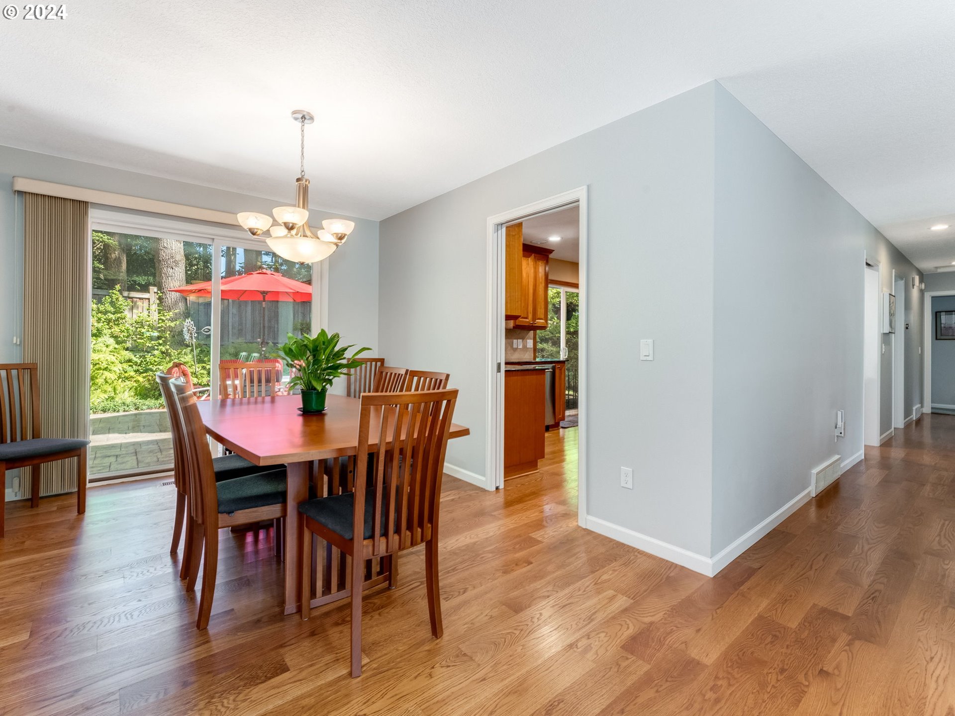 14195 Southwest Barlow Road Beaverton, OR 97008 - Photo 8 of 40 Gallery Image 8