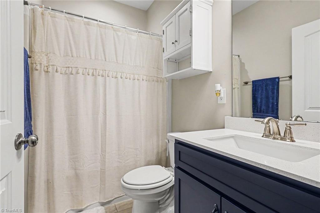 6474 Rogers Farm Road Pleasant Garden, NC 27313 - Photo 13 of 23 2nd Full Bath