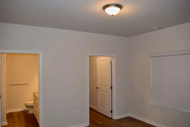 $1,849 | 29330 Towne Center Circle, Unit 223ABF, Warren, MI 48093