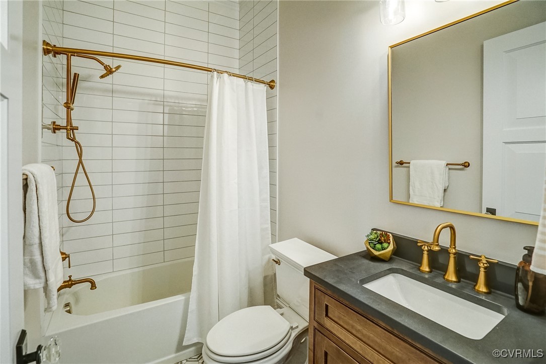 12416 Bluffton Rdg Court Henrico, VA 23238 - Photo 21 of 42 These are all inspired design photos by Eagle on a