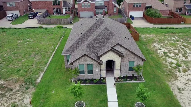 $375,000 | 1818 Zion Drive, Lancaster, TX 75134