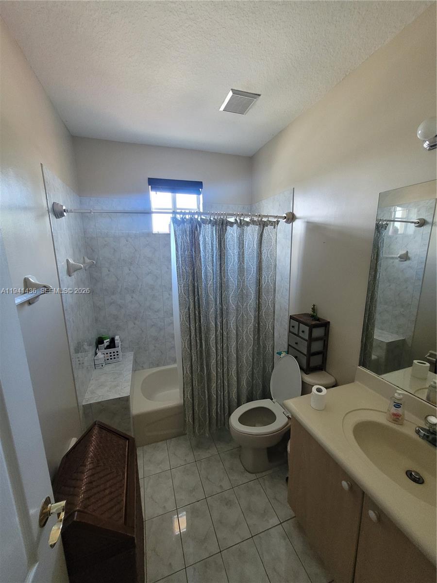 6483 Southwest 166th Court Miami, FL 33193 - Photo 18 of 21