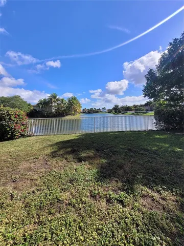 $749,000 | 6483 Southwest 166th Court, Miami, FL 33193
