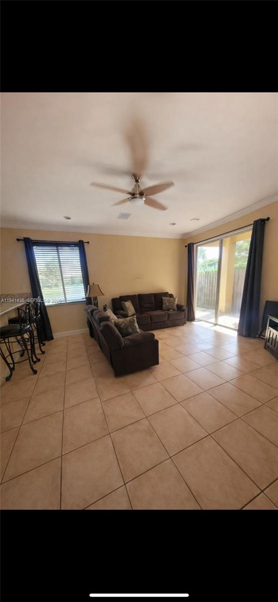 6483 Southwest 166th Court Miami, FL 33193 - Photo 4 of 21