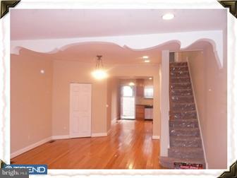 1611 Reed Street Philadelphia, PA 19146 - Photo 2 of 7 Living Room