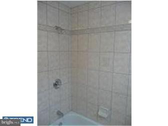 1611 Reed Street Philadelphia, PA 19146 - Photo 7 of 7 Bathroom
